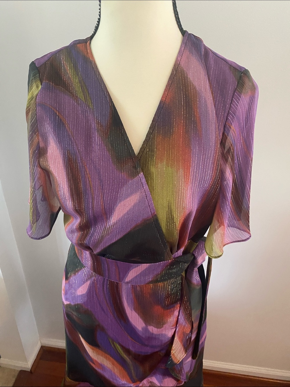 Nicole miller size 4 iridescent wrap dress - Picture 2 of 8